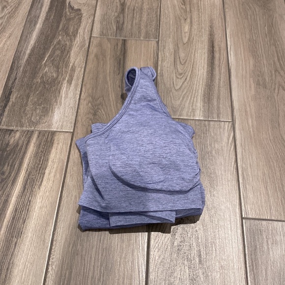 Workout 2 piece set with shorts and sport bra - Picture 5 of 5